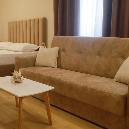 Bruno'S Apartment Τίρανα Εξωτερικό φωτογραφία